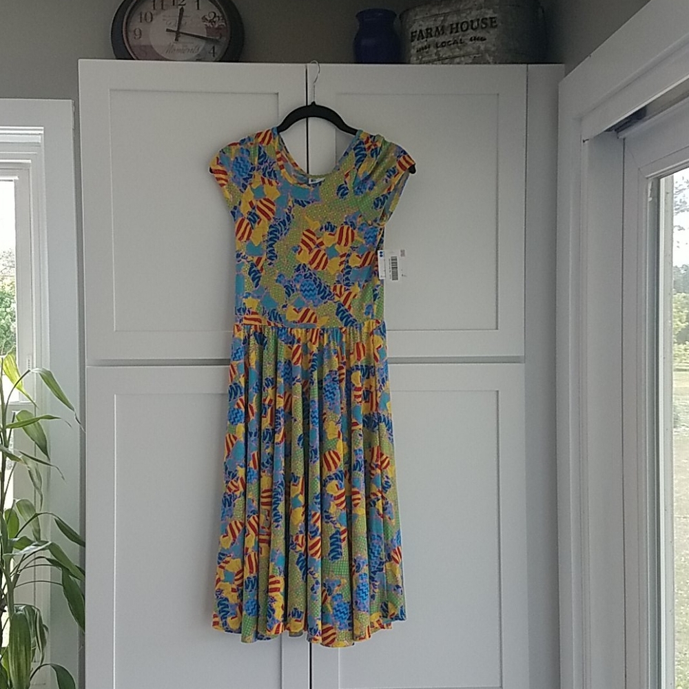 NWT LuLaRoe Dot Dot Dress